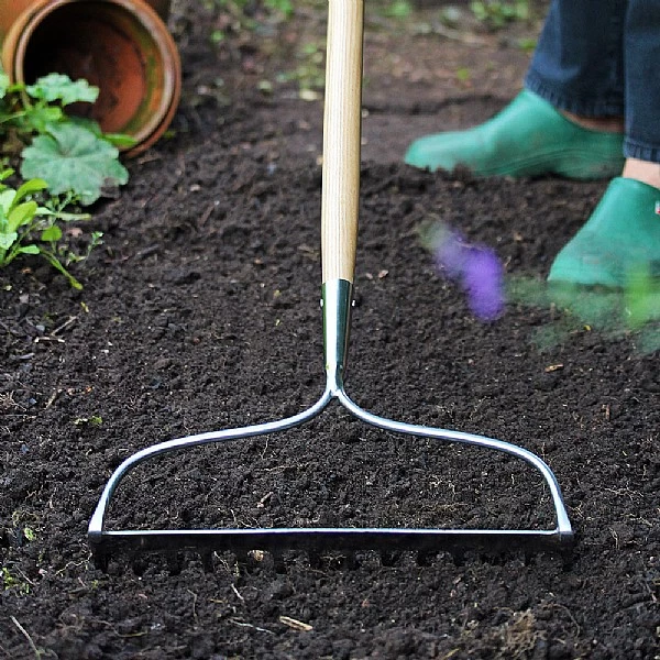 Kent & Stowe Stainless Steel Long Handled Soil Rake - Image 3