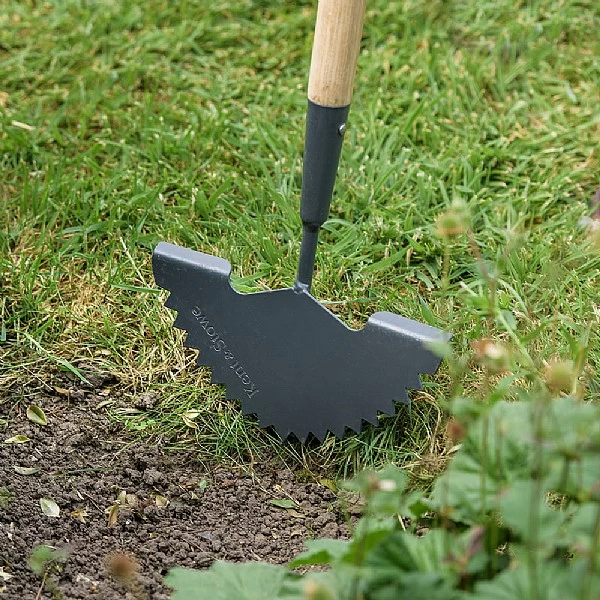 Kent & Stowe Carbon Steel Edging Iron - Image 2