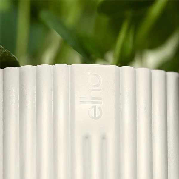 Elho Vibes Fold Round Planter 22cm Silky White - Image 3