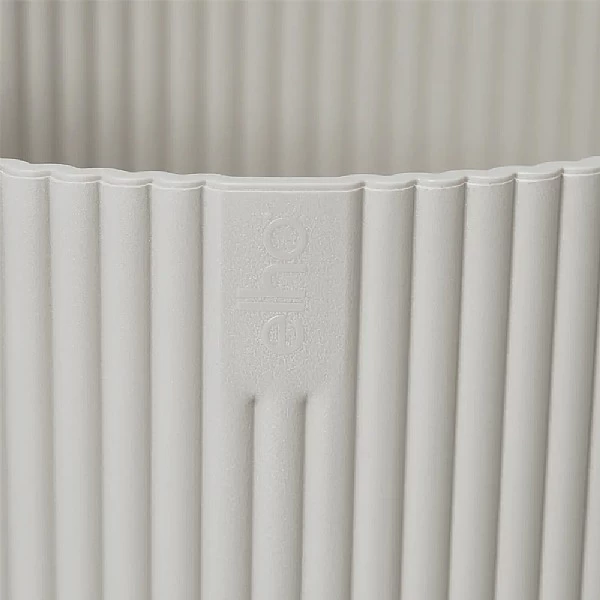 Elho Vibes Fold Round Planter 22cm Silky White - Image 4