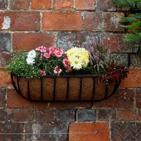Smart Garden Forge Wall Trough 24" (60cm) - Image 2
